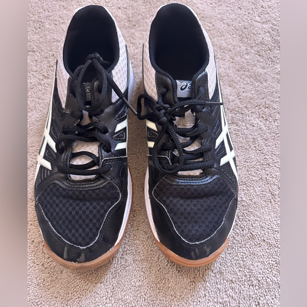 ASICS Women’s Volleyball Shoes size 7.5